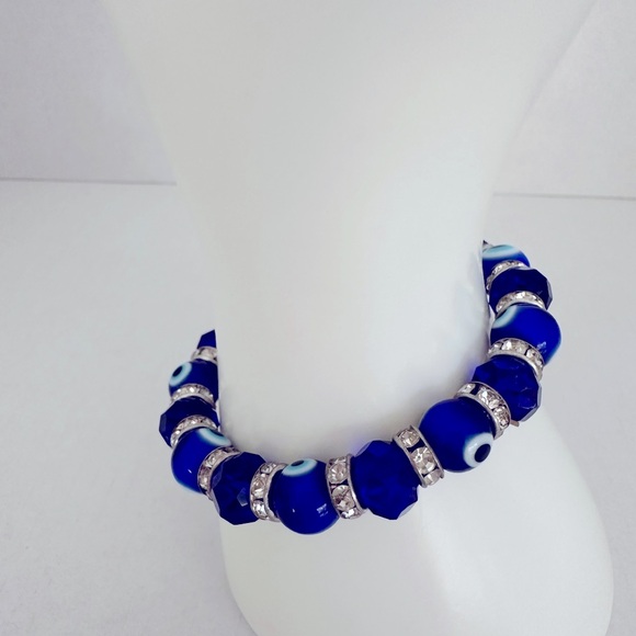 Blue glass beaded stretch bracelet eye design rhinestone spacers silver tone - Picture 2 of 6